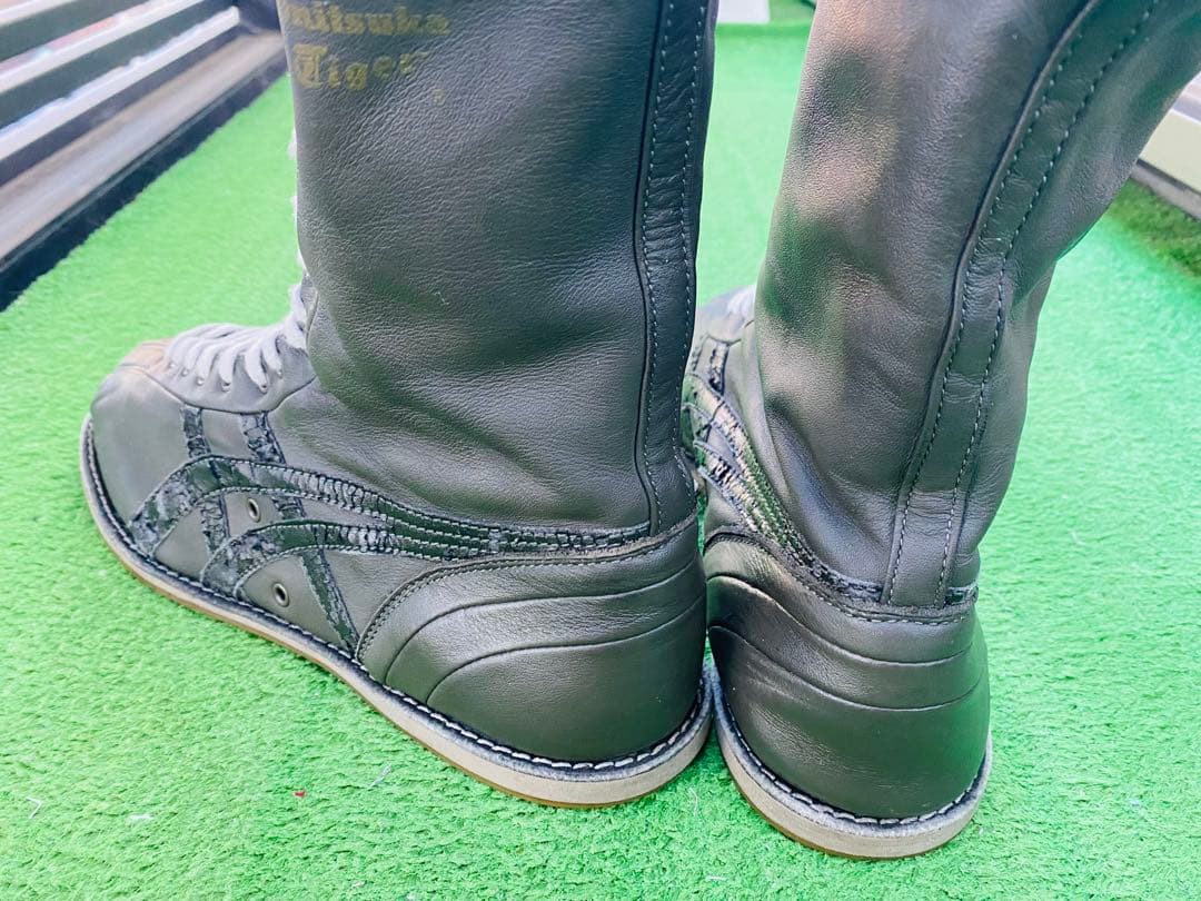 マッチョ君 Onitsuka Tiger オニツカタイガー ボクシングシュ