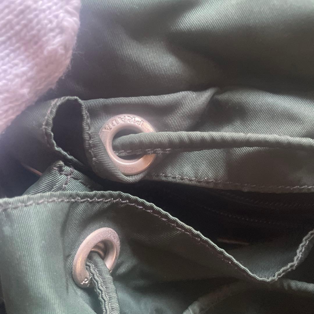 PRADA グリーン リュック確実正規品