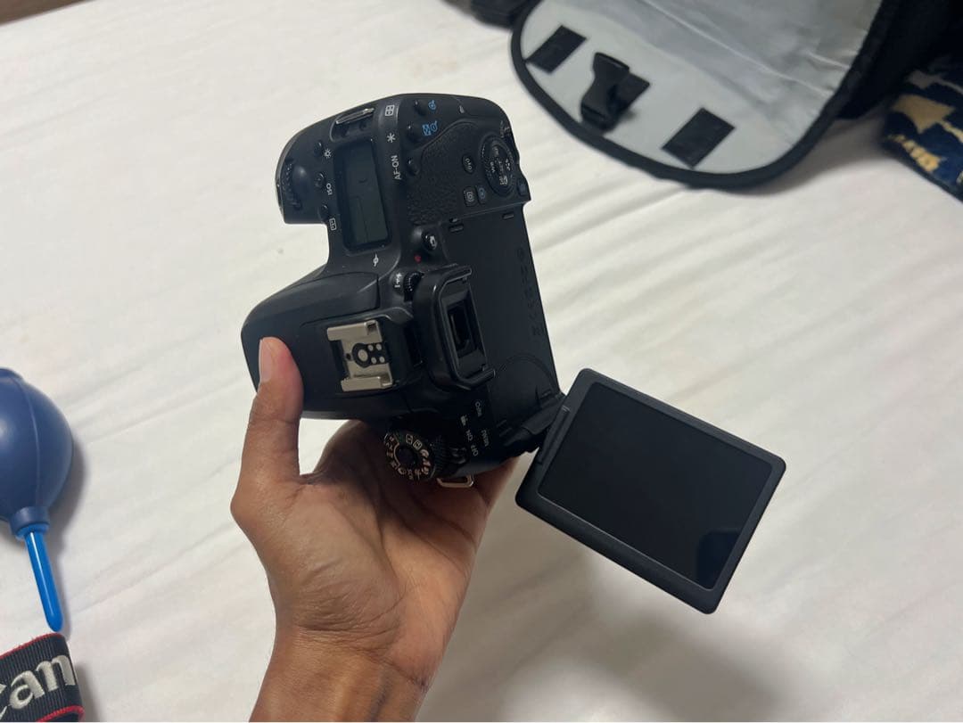 M*n様 Canon 77d (9000d) OVERSEAS VERSION