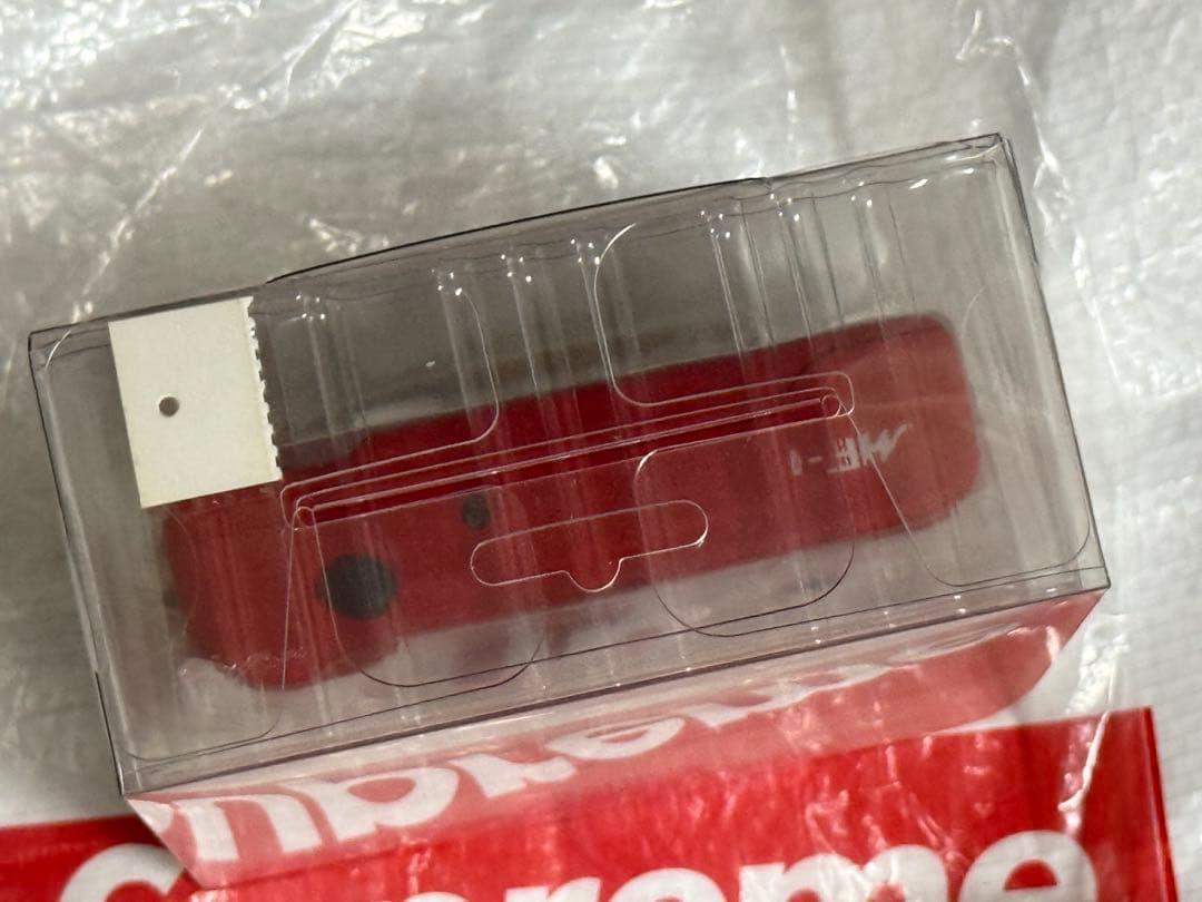 Supreme × YASHICA ロゴフィルムカメラ 新品未使用