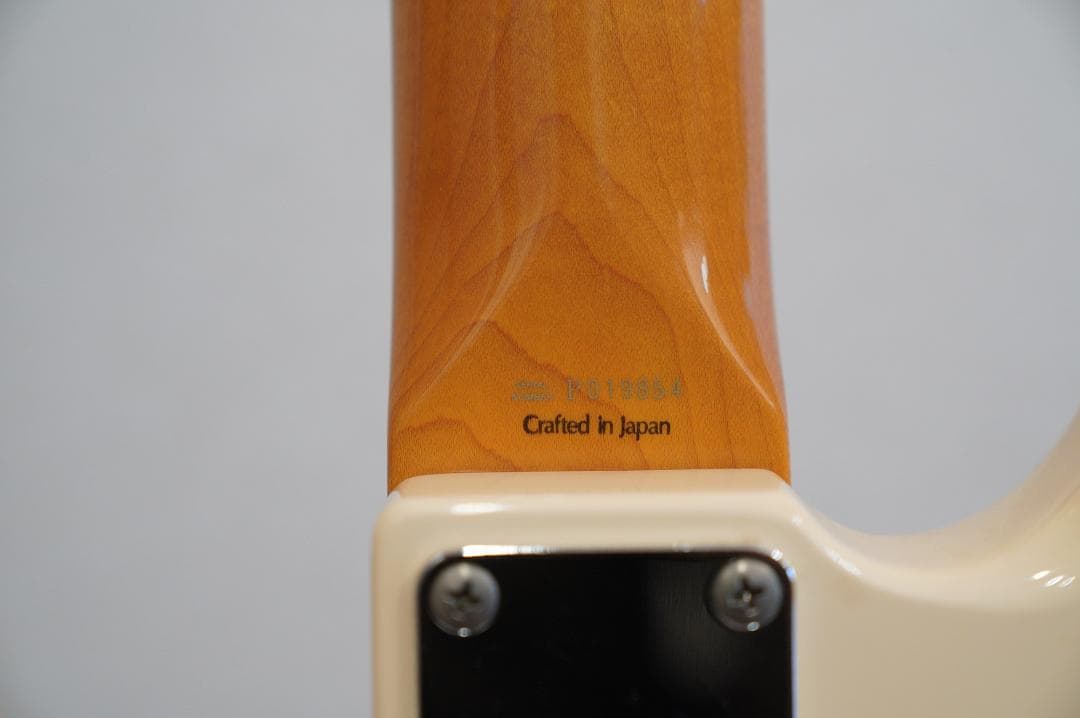 毎日値下げ中　Fender Japan プレシジョンベース Dimarzio