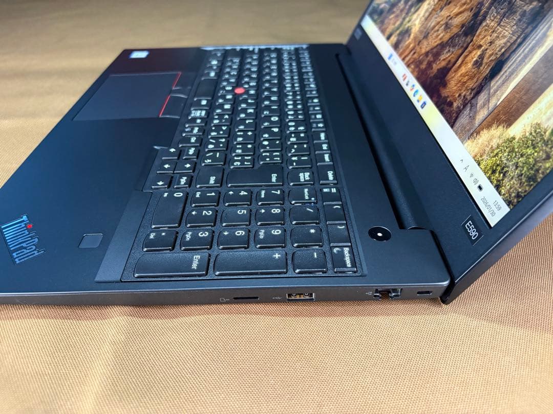 美品 ThinkPad e590 第8世代 i5 メモリ8GB SSD256GB