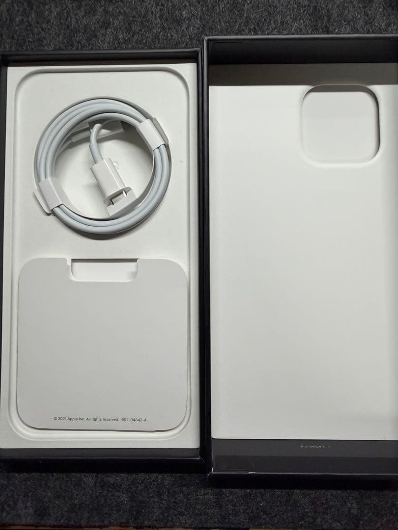 Apple iPhone 13 Pro グラファイト SIMフリー