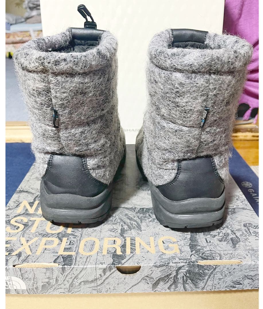 ノースフェイス グレー ブーツ