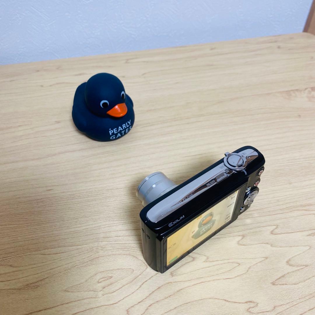 CASIO カシオ　EXILIM EX-Z200コンデジ デジカメ