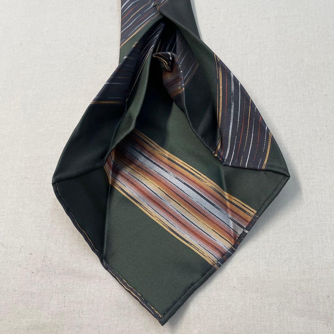 美品）Atto Vannucci アットヴァンヌッチ ハンドメイドネクタイ