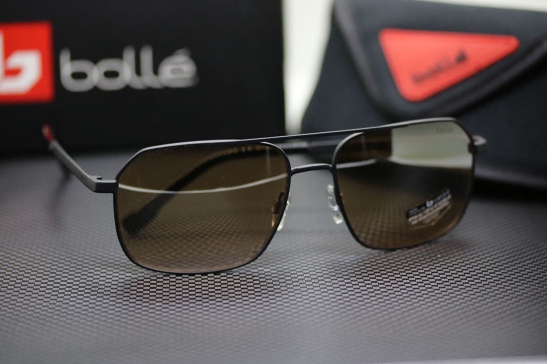 【bolle】 NAVIS 調光レンズ