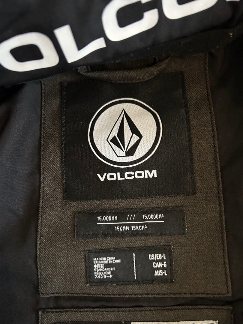 値下げ　VOLCOM スノーボード 上下セット L/M サイズ gore-Tex
