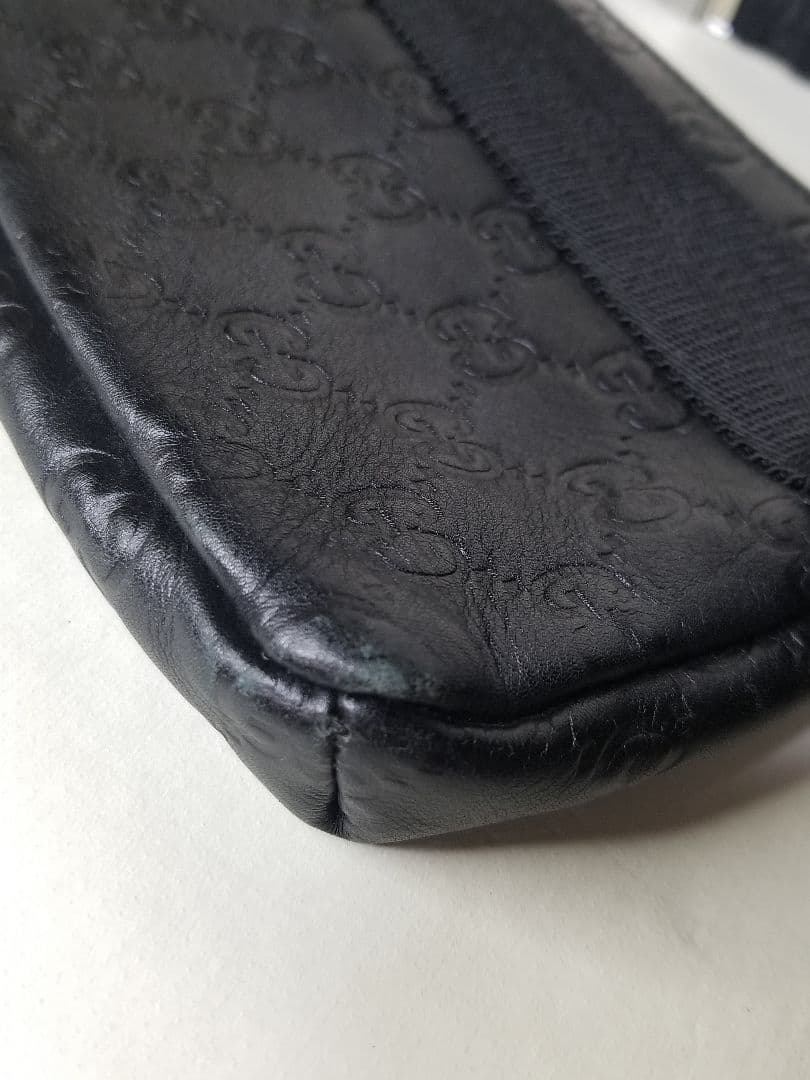 グッチ ブラウン グッチッシマ ベルトバッグ ブラック