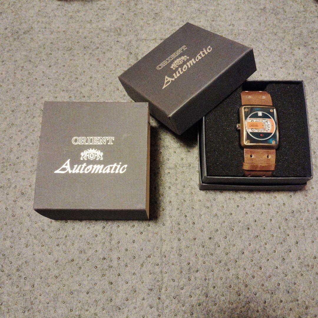 ORIENT 自動巻き 時計 オレンジ/ブラック