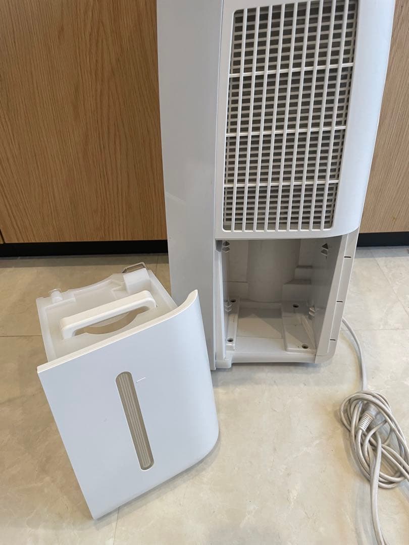 SHARP CM-N100-W 除湿機 プラズマクラスター 美品