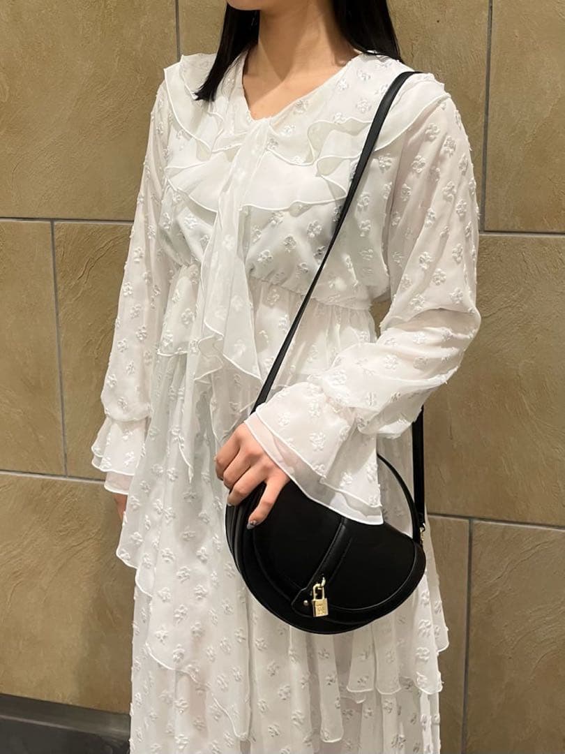 【新品タグ付き】SNIDEL Sustainableバリエーションフリルブラウス