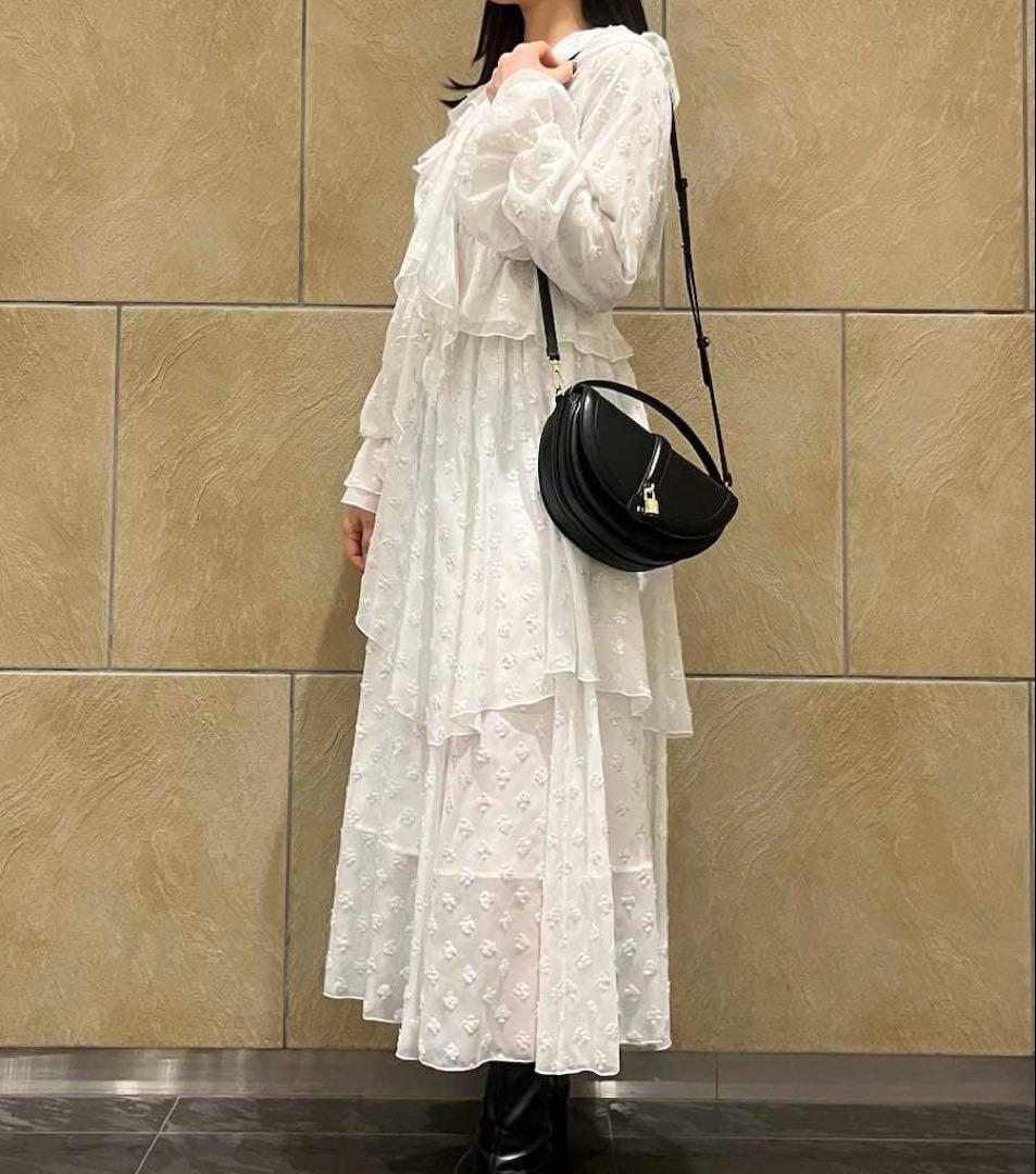 【新品タグ付き】SNIDEL Sustainableバリエーションフリルブラウス