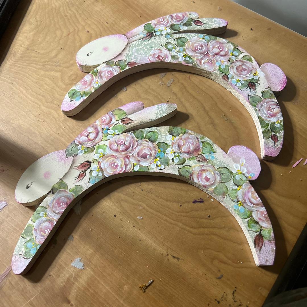 クマちゃん他。ばら園です。