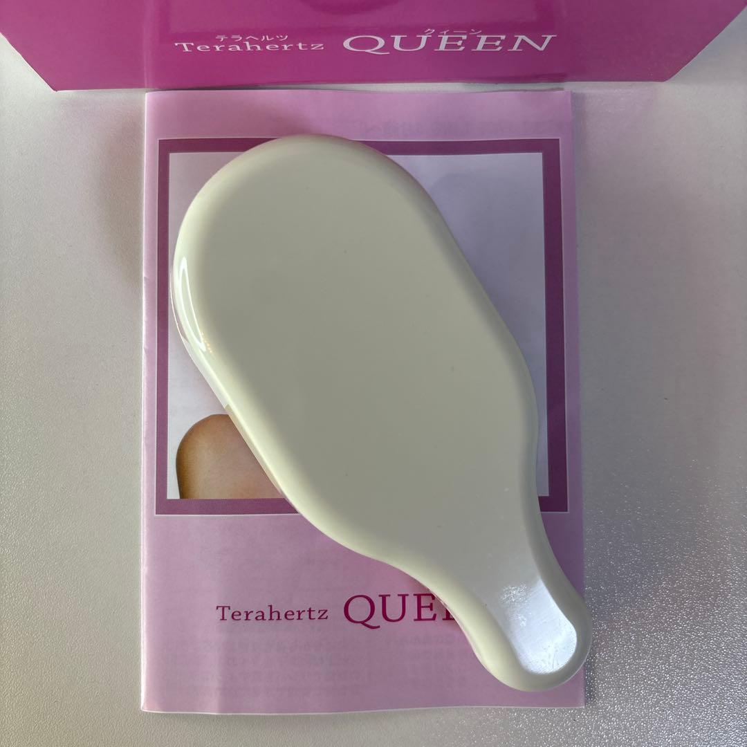 Terahertz QUEEN 美顔器 ピンク