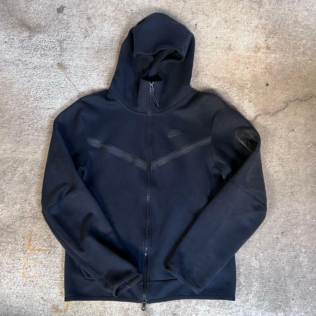 NIKE テックフリース 黒 s 旧モデル