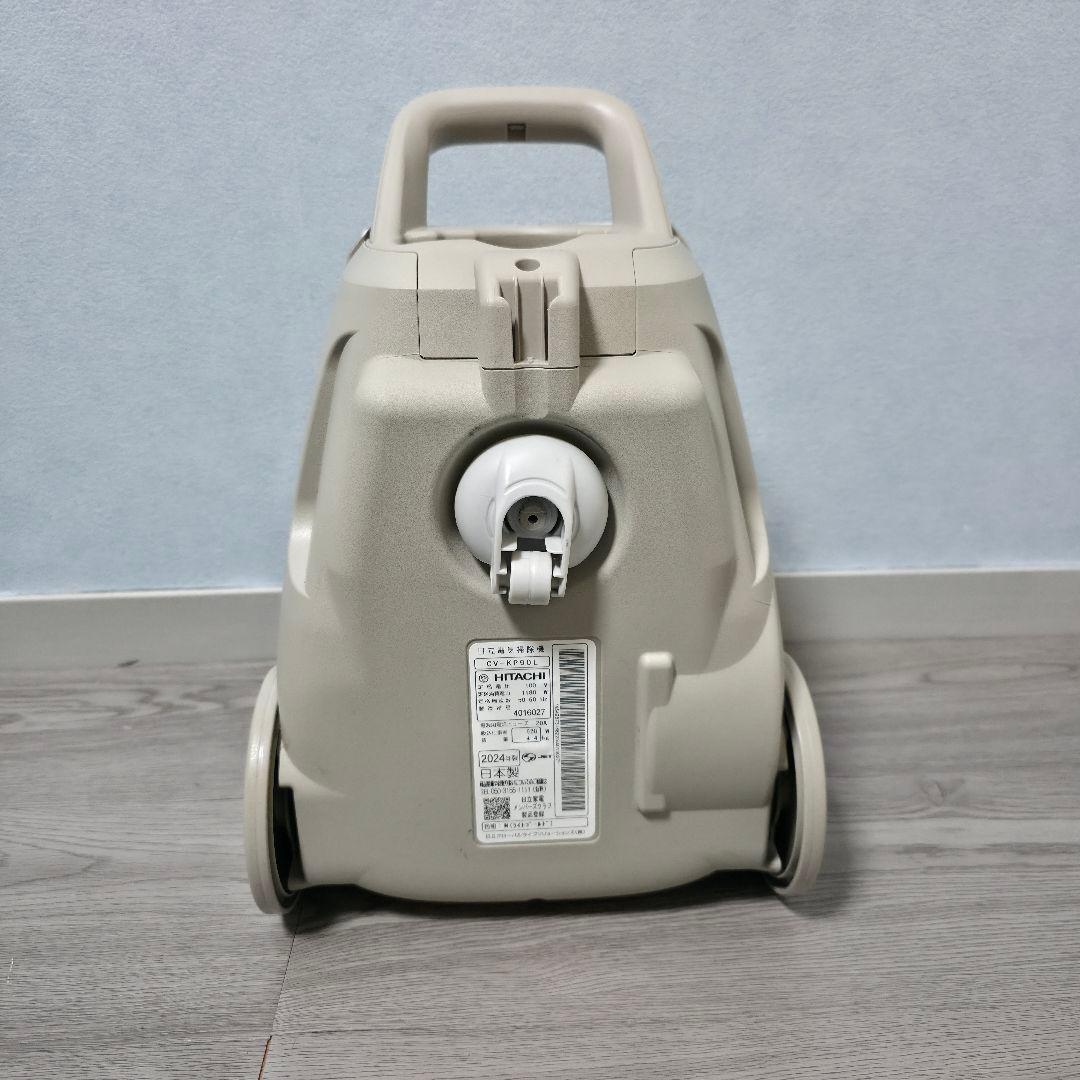 2024年製 日立 掃除機 CV-KP90L 本体・ホース・パイプ ヘッド無し