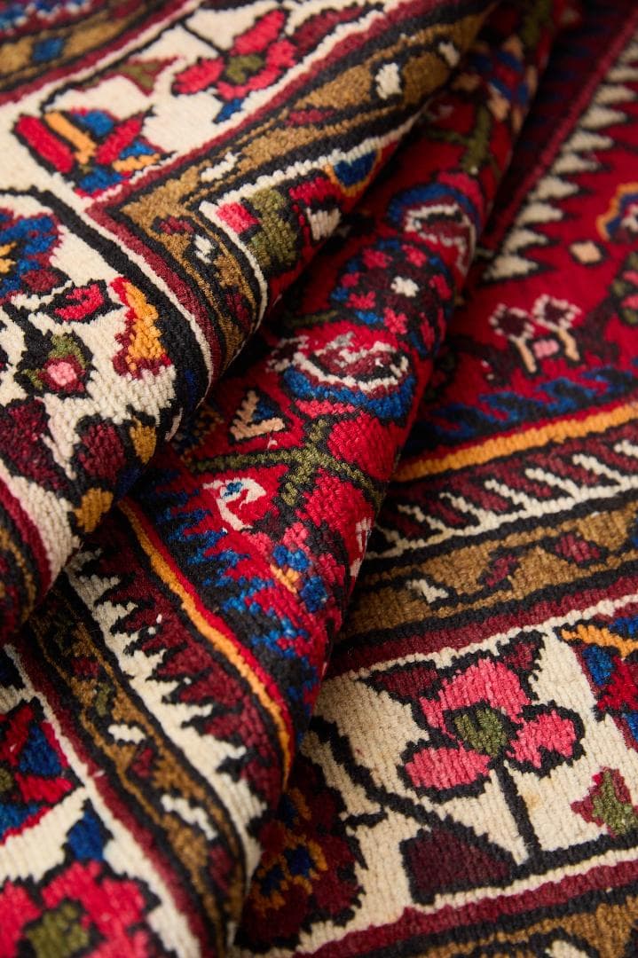 ヴィンテージラグ　ペルシャ絨毯　トライバルラグ（157×105cm）赤　青　黃