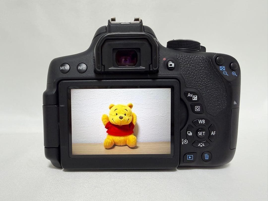 Wi-Fi機能搭載✨超望遠付✨Wレンズセット✨Canon Kiss X8i✨