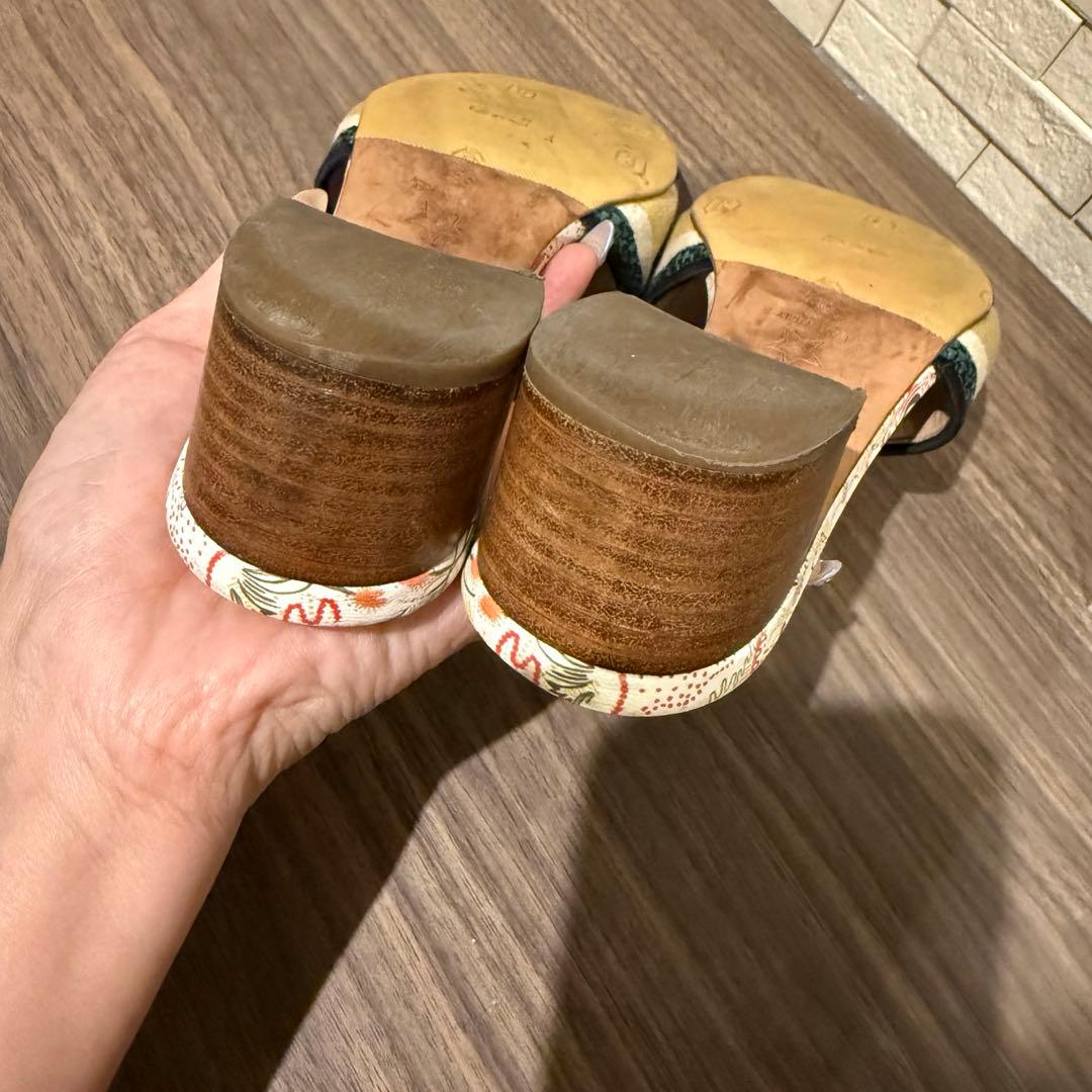 Christian Dior ロゴ入りサンダル