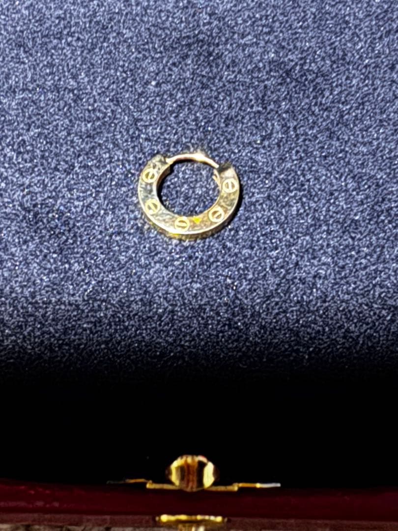 アクセサリー Cartier LOVE SINGLE HOOP EARRING