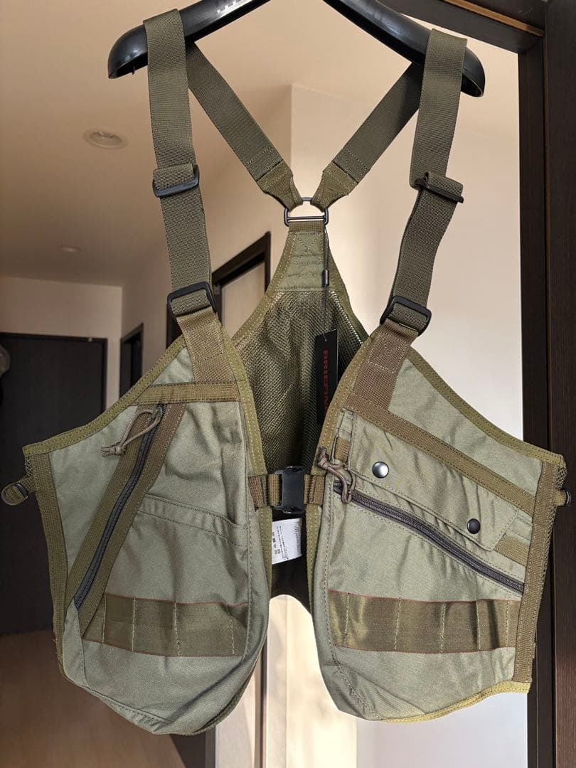 新品ブリーフィングツールベスト 定価31900円セージグリーン最終価格