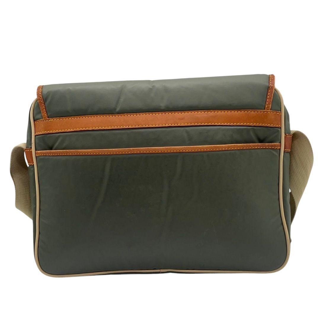 ハンティングワールド　ショルダーバッグ　バチュークロス　ツインポケットs48