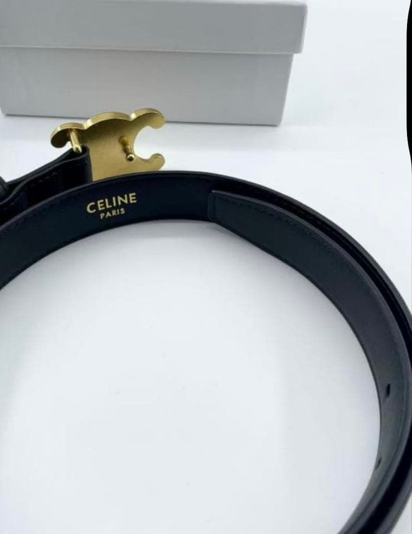 【美品/箱付き】 CELINEベルトトリオンフ！80