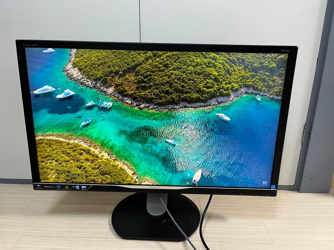 PHILIPS 328P6VUBREB/11 4k 32インチ　モニター