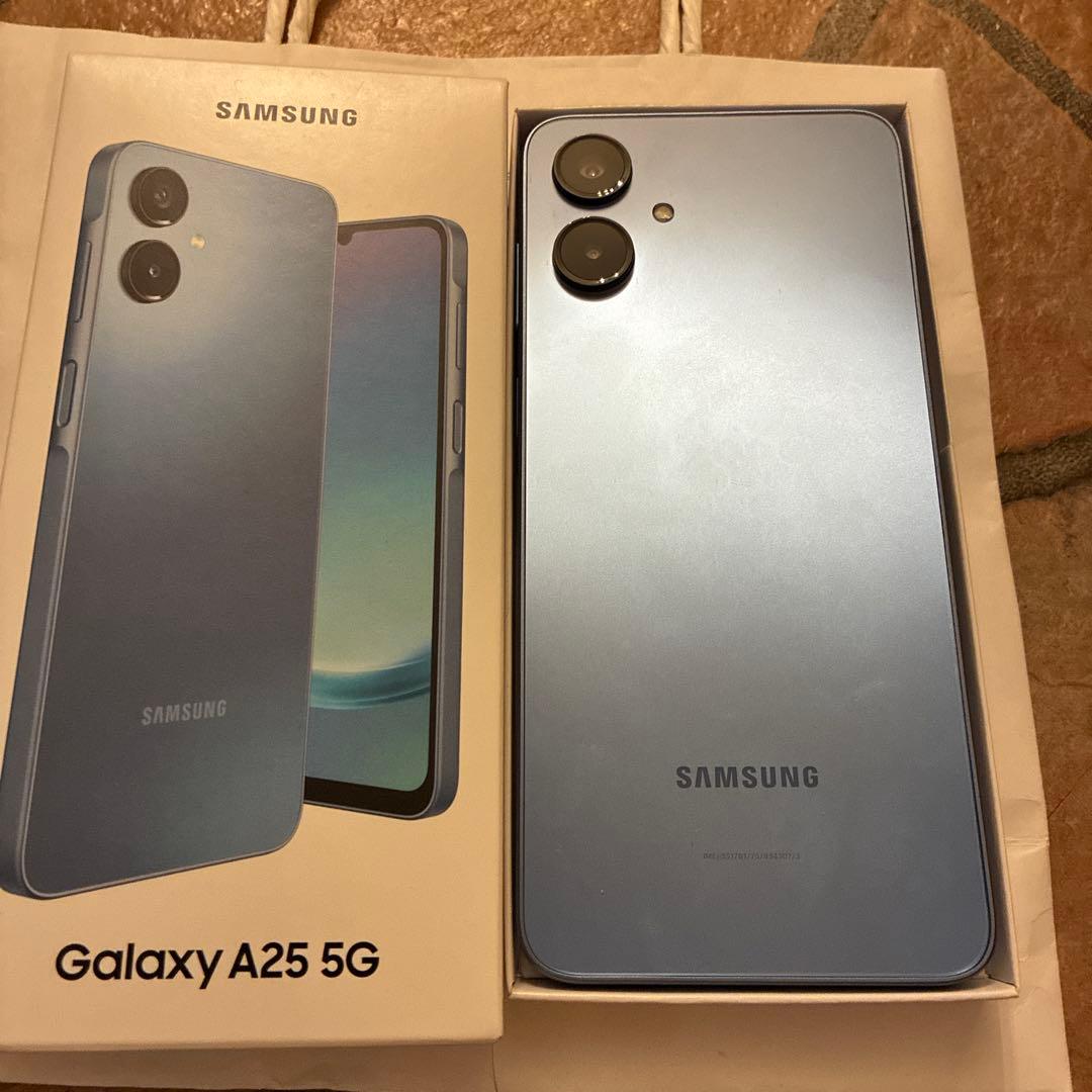 美品　短時間使用　SamsungGalaxy A25 5G ブルー SIMフリー