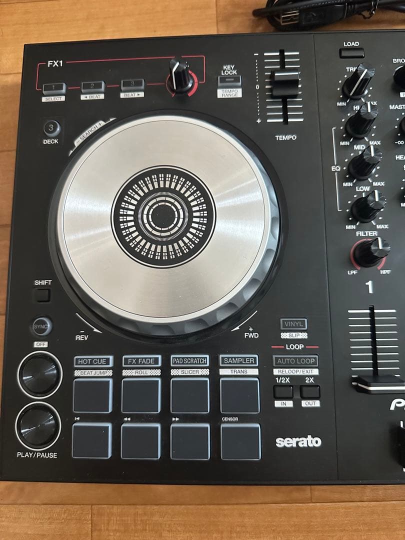 Pioneer DJ DDJ-SB3 コントローラー