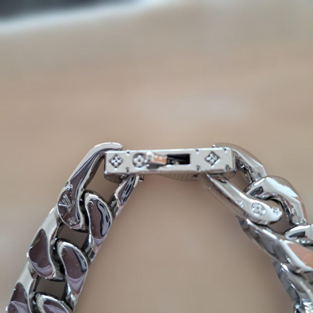 LOUIS VUITTON メタルチェーンブレスレット