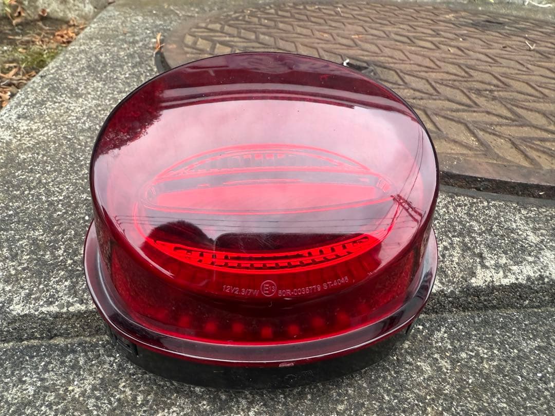 ポッシュフェイスLEDテールランプ ルミナス Z900RS ダークレッド