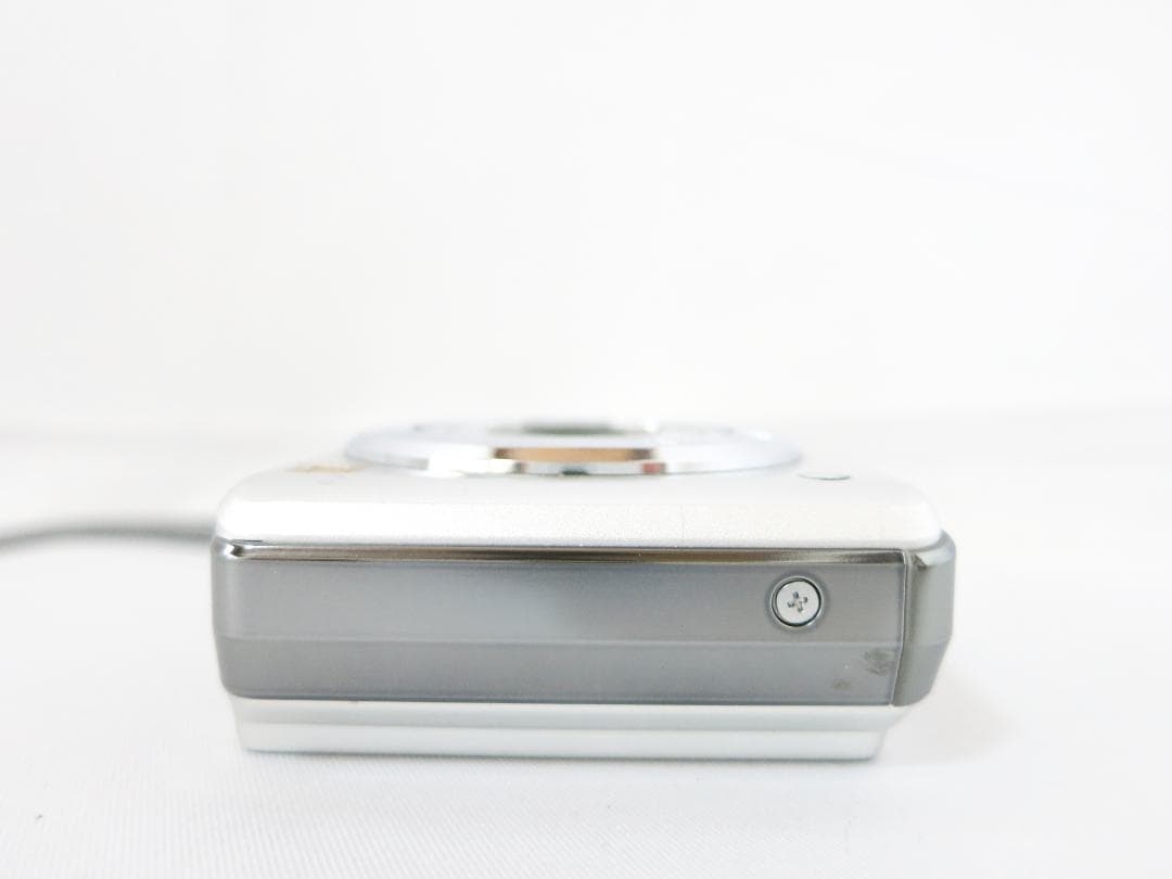 デジタルカメラ Panasonic LUMIX DMC-FS7 シルバー