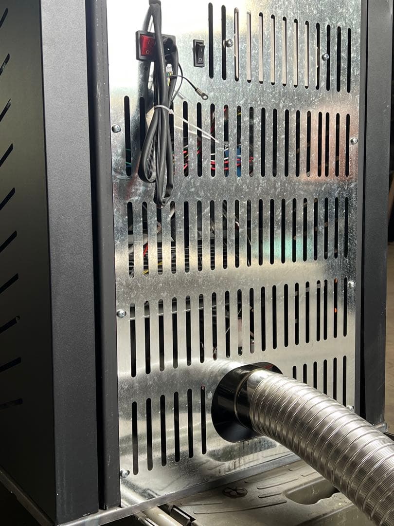 薪ストーブ　ガラス窓付きで 自动温度制御