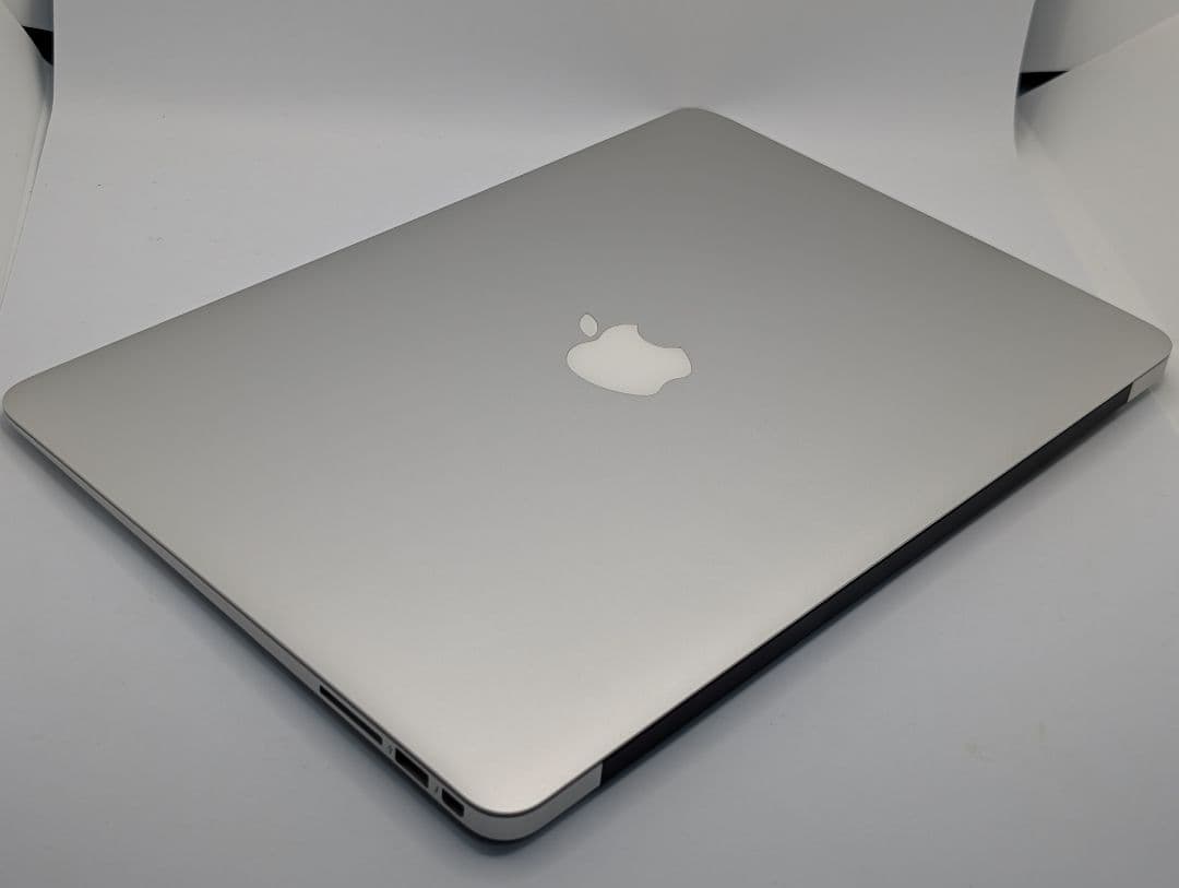 MacBook Air 2017 MQD32J/A A1466 2019年購入