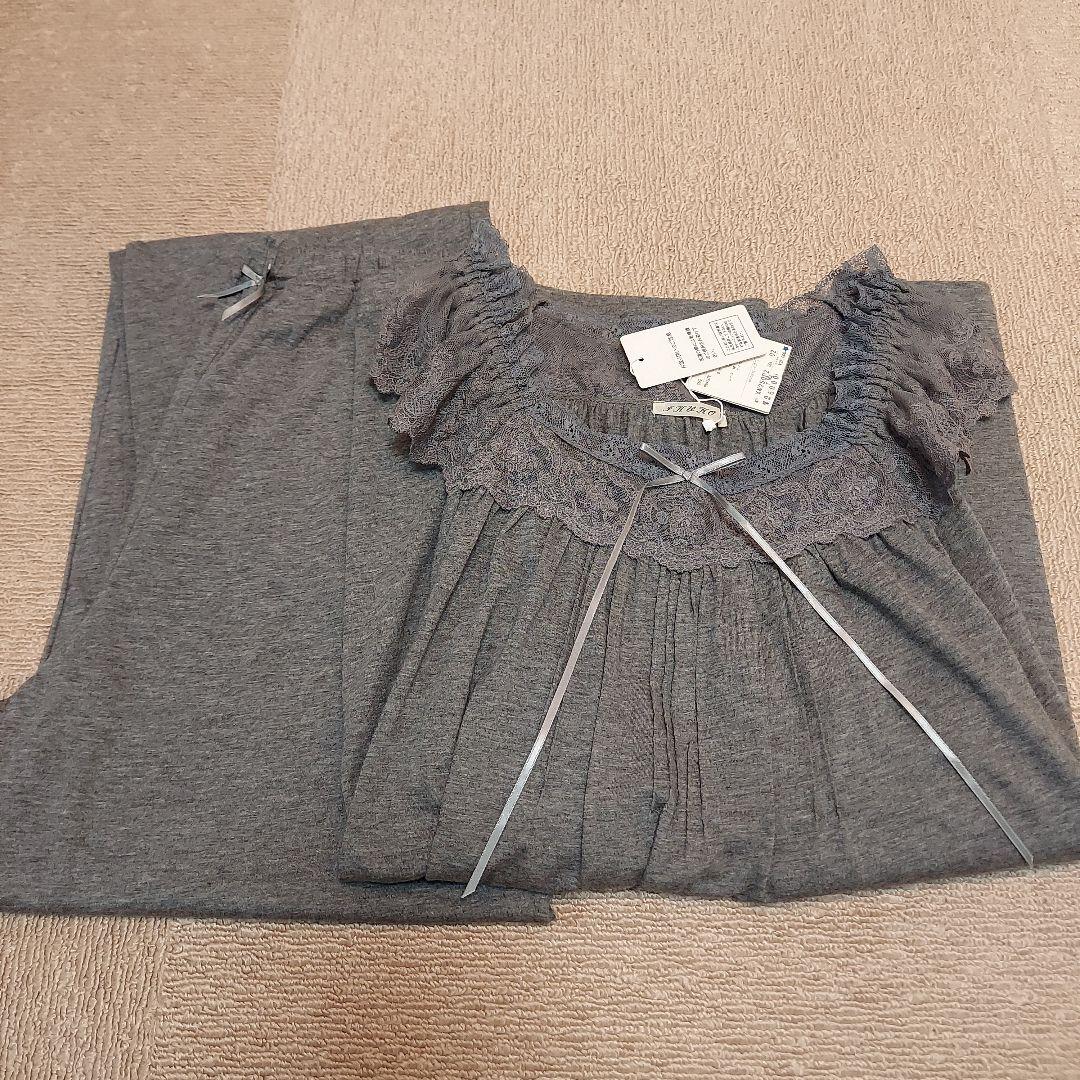 IKUKO　日本製　パジャマ　ゆったりM　新品未使用　定価 25000円+税