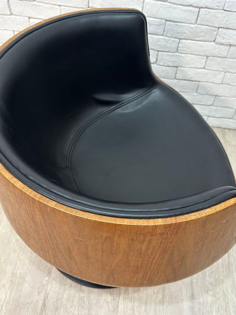 【東京都内23区配送無料】定価11万　ドイツ製　チェア　ソファー　椅子　ラウンジ