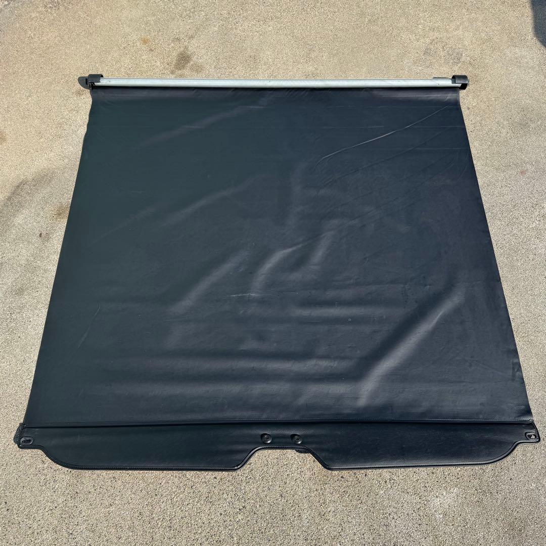 ボルボ240 ワゴン 純正 トノカバー ブラック