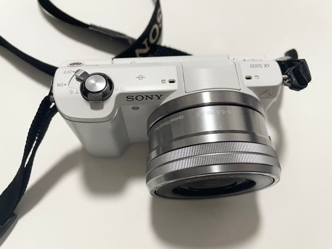 SONY α5000 ミラーレス一眼 ホワイト E 16-50mm