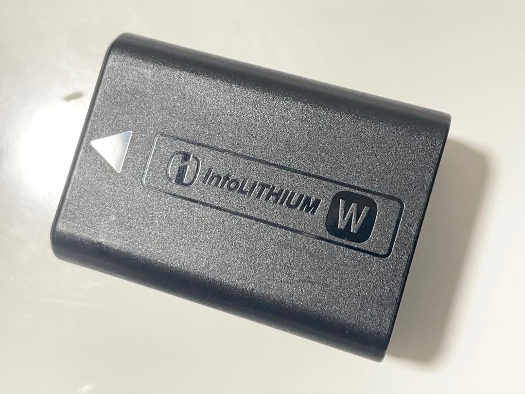 SONY α5000 ミラーレス一眼 ホワイト E 16-50mm