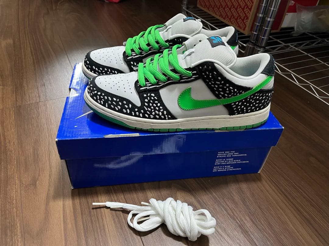 靴 NIKE dunk low premium sb loon