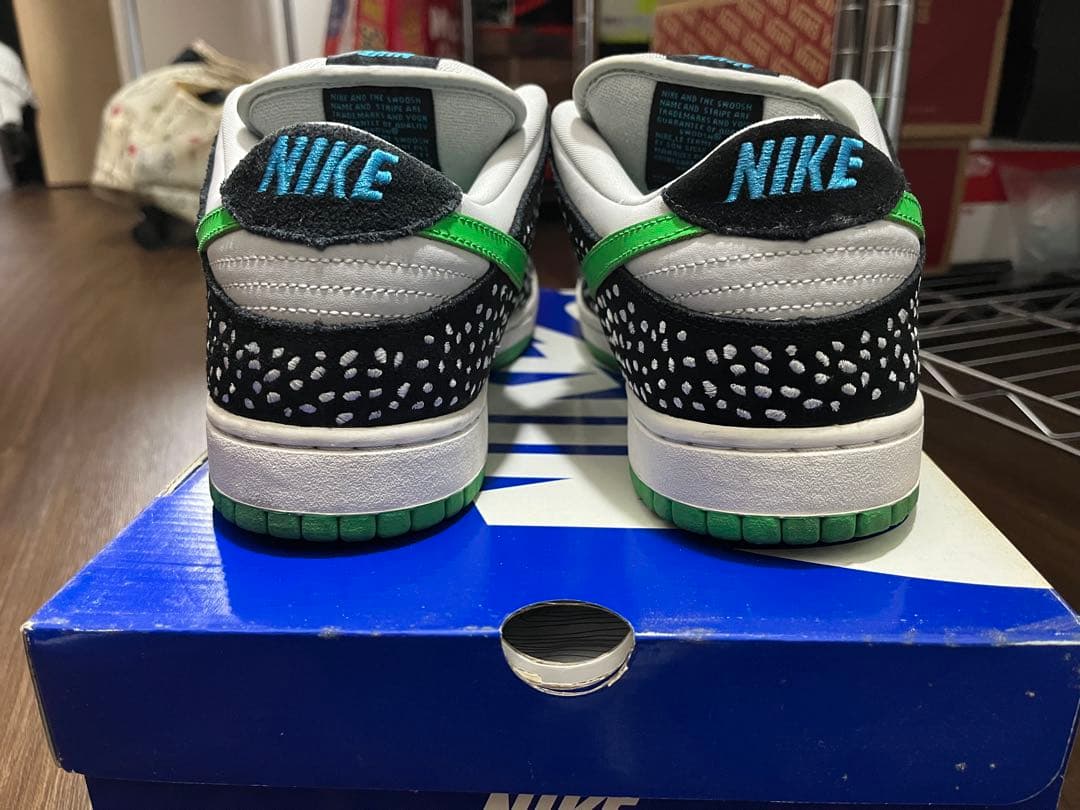靴 NIKE dunk low premium sb loon