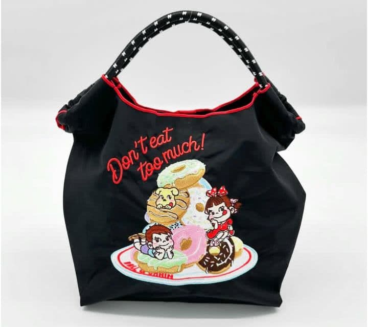 ボール＆チェーン　不二家　ペコちゃん　バレンタイン　コラボ商品　正規品