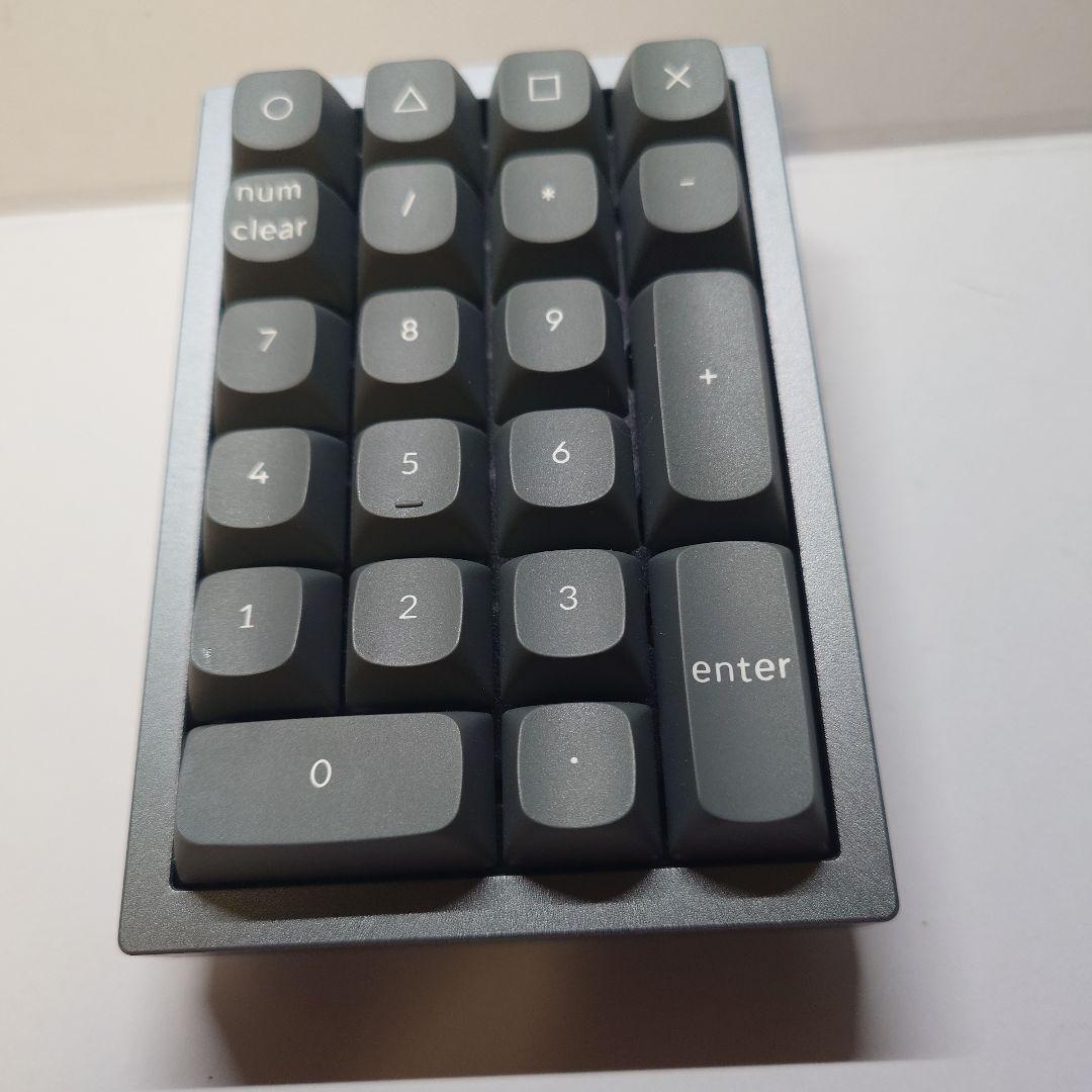 keychron Q0 有線テンキー　メルカリ最安　美品　赤軸