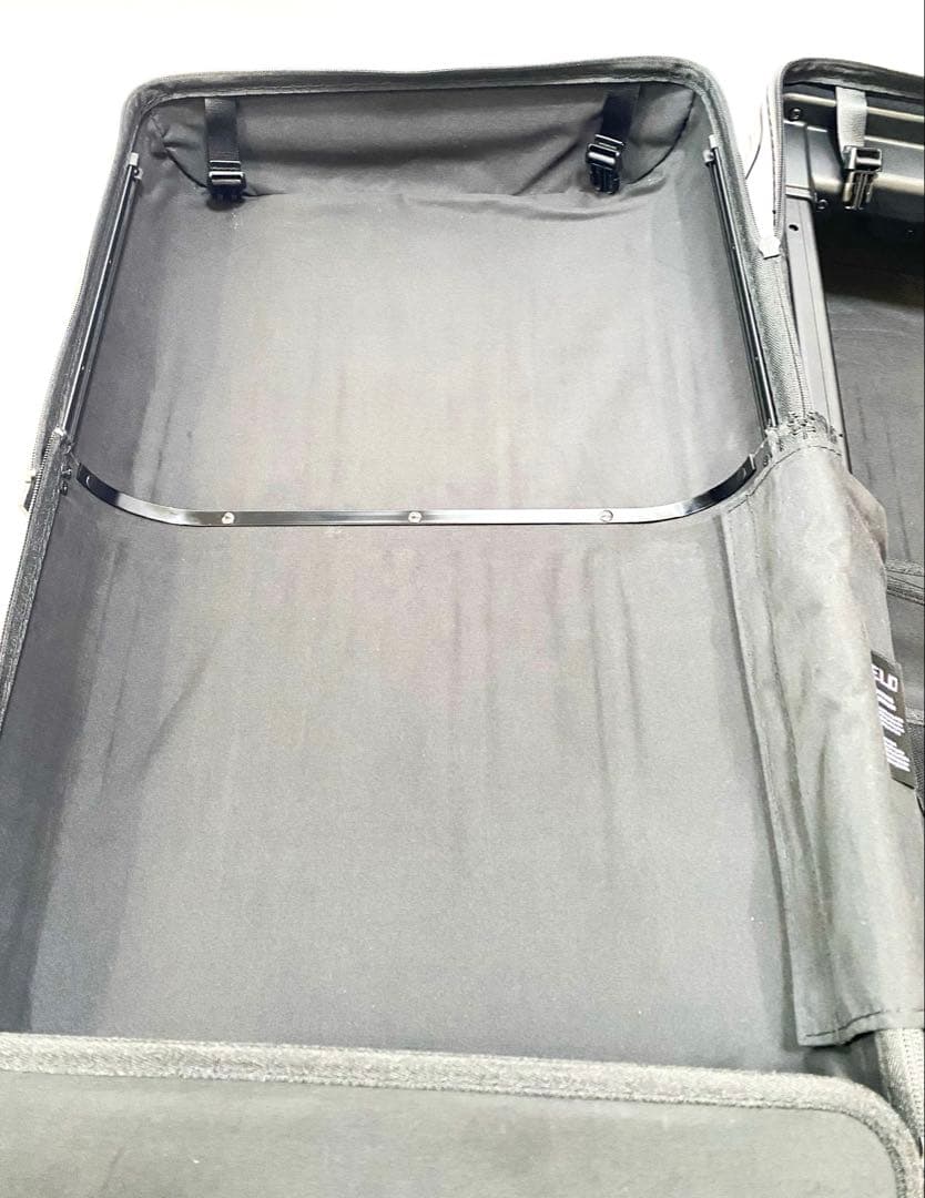 VELO ヴェーロ スーツケース 3in1 3段 可変式 キャリー 機内持込　黒