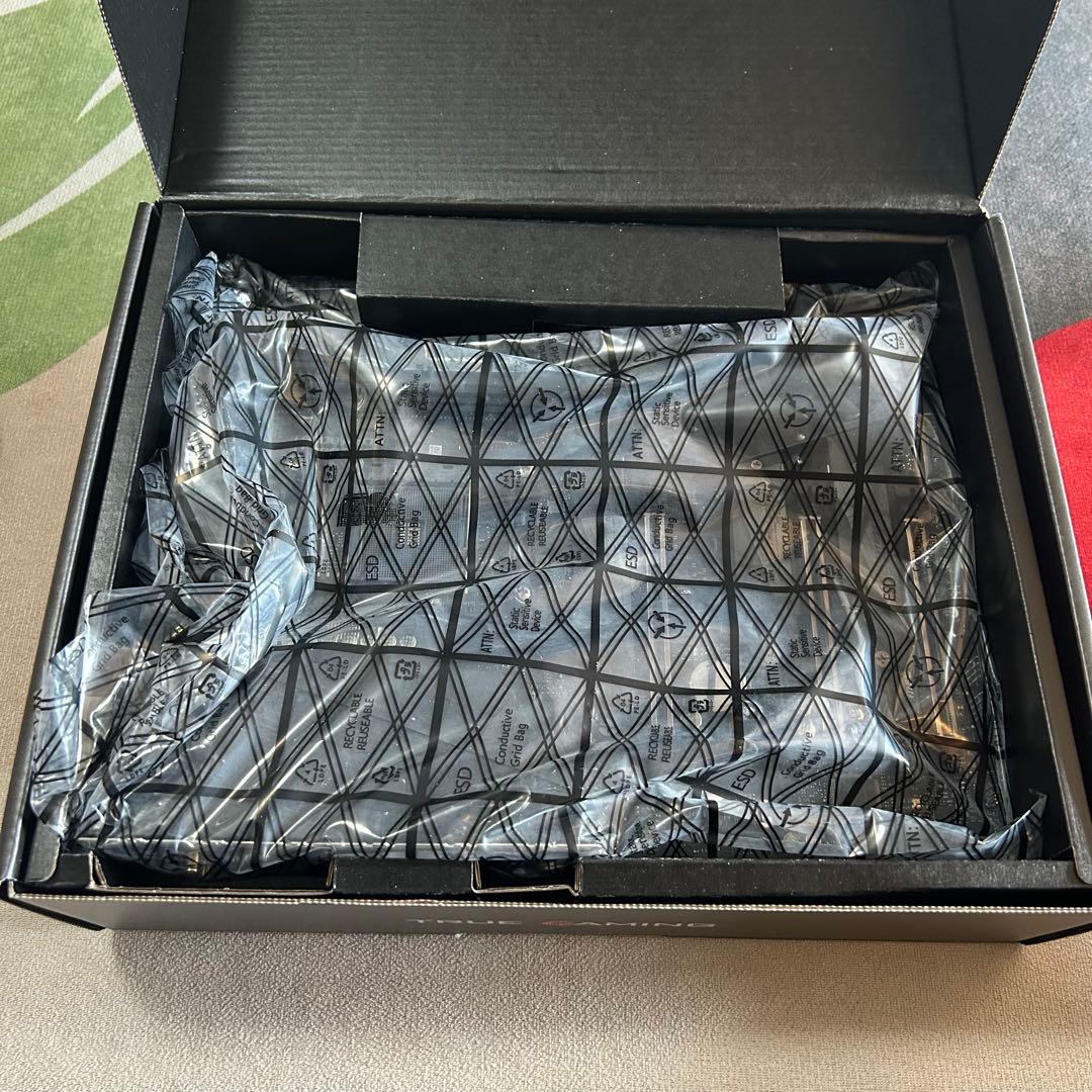 【24H以内発送】MSI MEG X570 UNIFY マザーボード