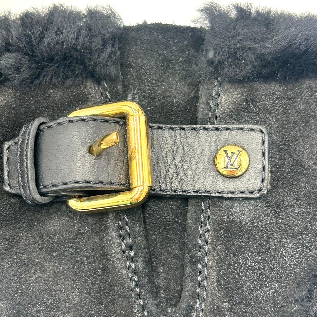 LOUIS VUITTON ルイヴィトン ムートンブーツ スエード ベルト LV