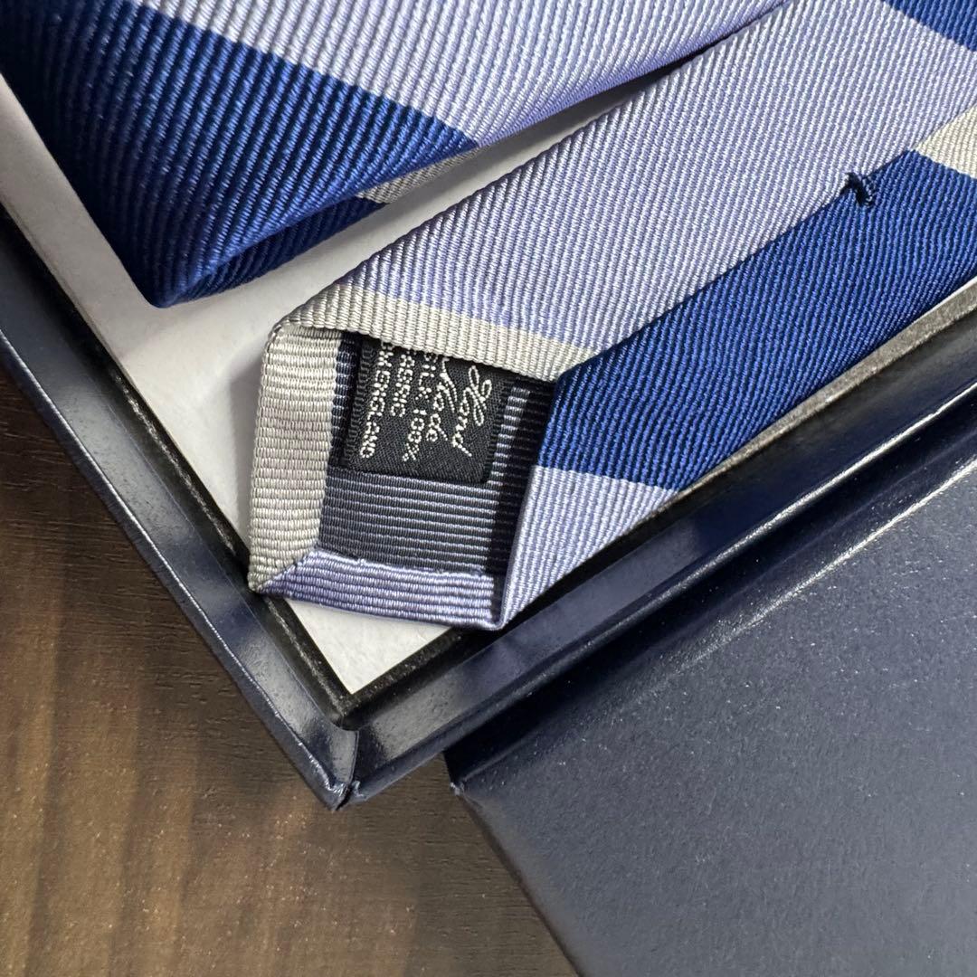 Drake's × BEAMS F別注 スフォデラート 段落ち レジメンタルタイ