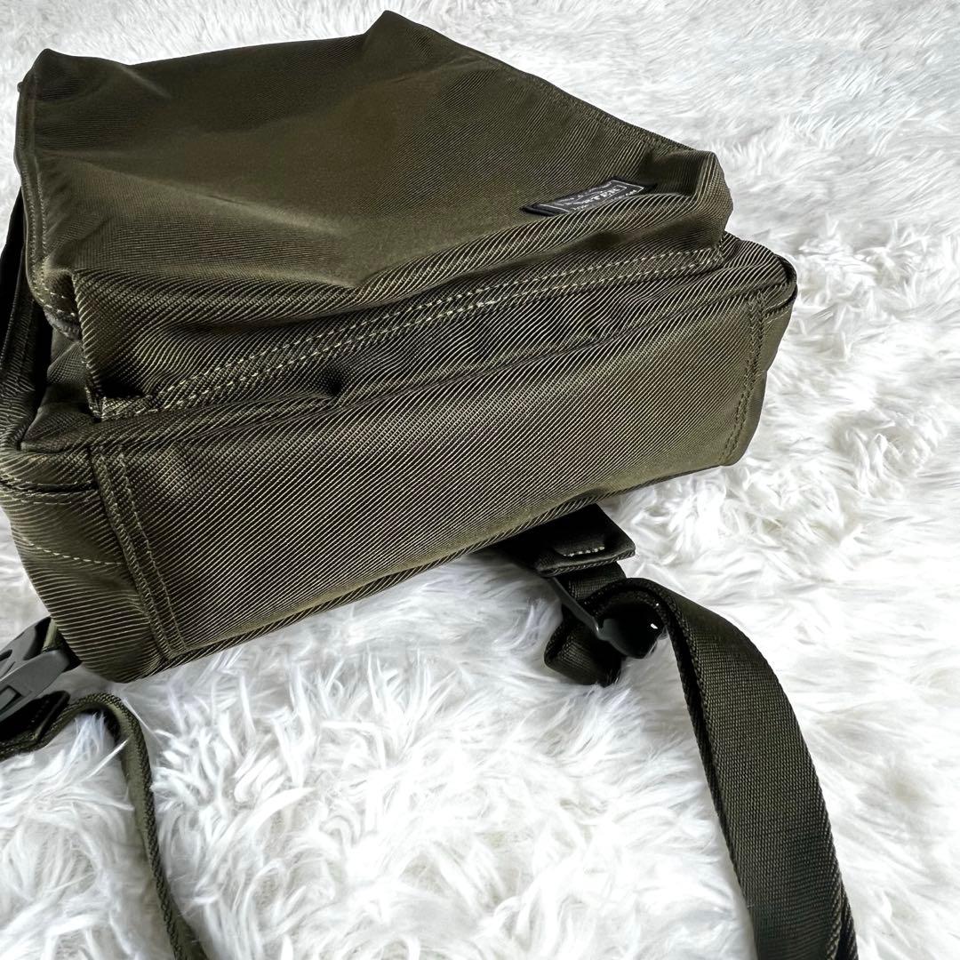 ✨極美品✨ PORTER UNIT スリングショルダーバッグ　カーキ